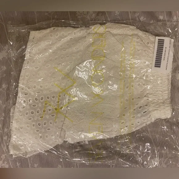 Runaway The Label Eyelet Embroidered IMOGEN SHORTS Ruffle White size S NWT - Picture 10 of 16